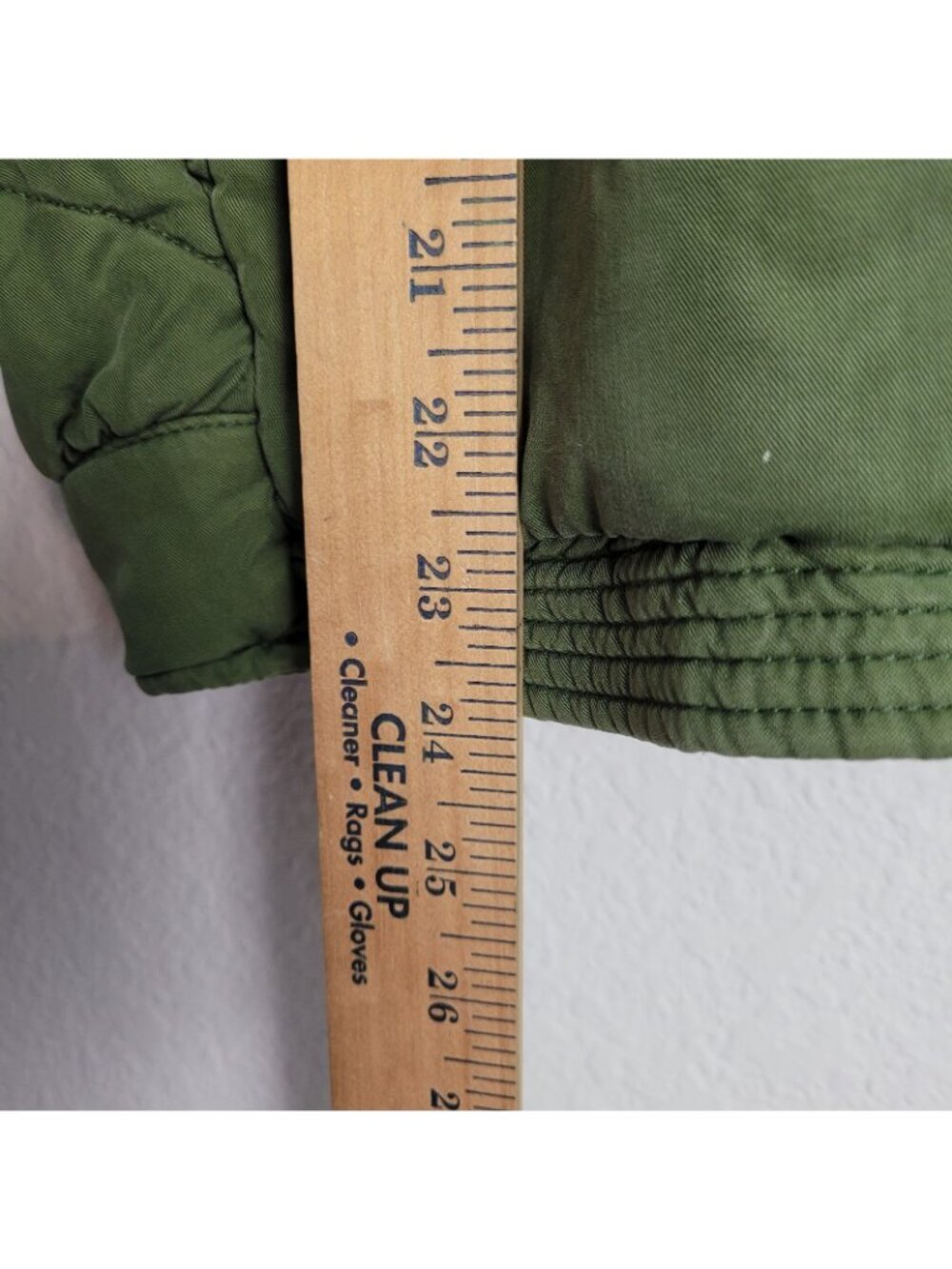 BlankNYC Hooded Quilted Jacket Snap Front Closure Side Slant Pockets Size MED - Picture 9 of 13
